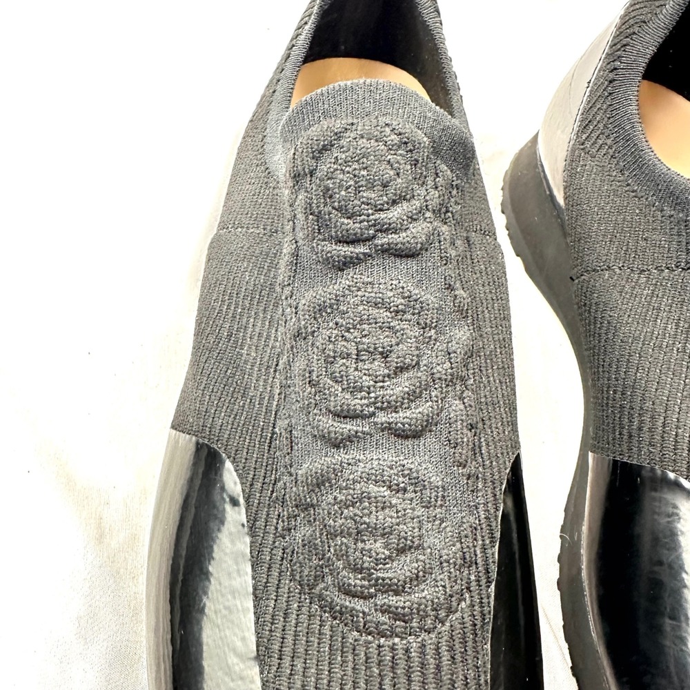 Taryn Rose Cara Knit Rose Embroidered Patent Slip On Sneakers Womens SZ 8 Black - Picture 16 of 16